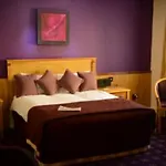 Hotell Bush 3*