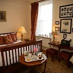 Otel Bush