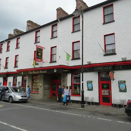 Hotel Bush 3*