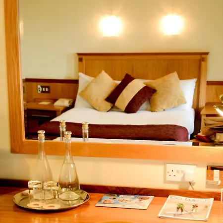 Bush Hotel