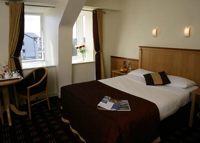 灌木丛酒店 酒店 3*