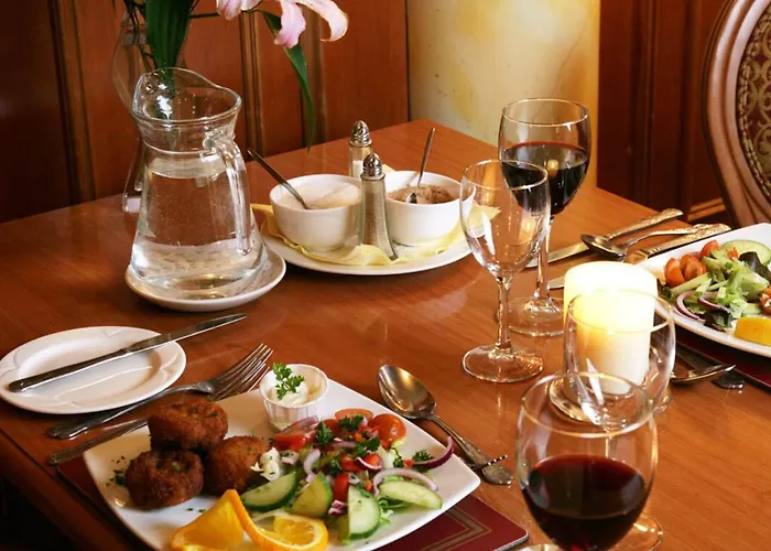 灌木丛酒店 酒店